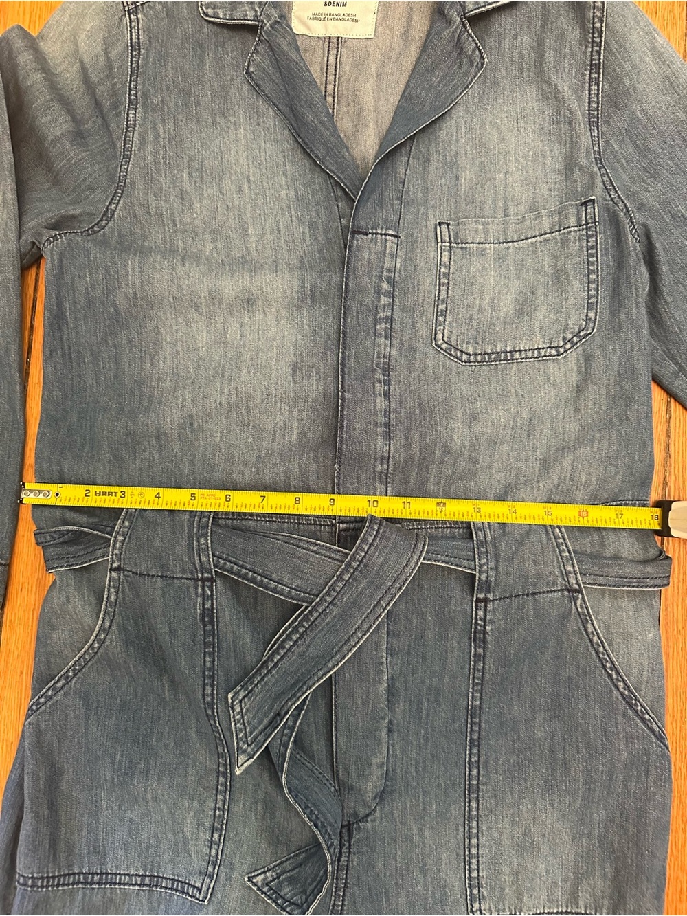 &Denim Chambray Belted Wide Leg Jumpsuit Women's Medium Button Front Sz 8 - Picture 14 of 14